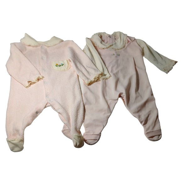 Pink Floral Baby One Piece With Lace Springtime Newborn‎ To 3 Months Lot of Two - Picture 1 of 9